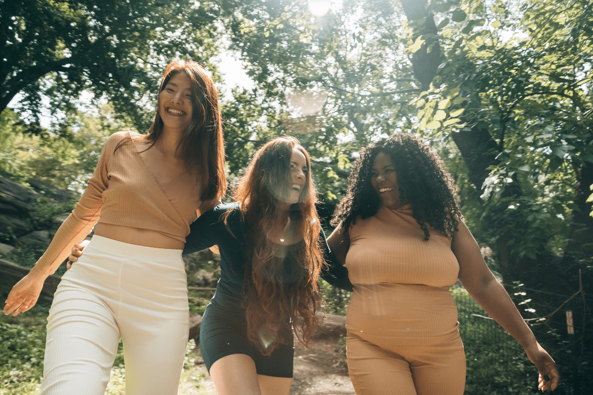 7 Reasons You Should Consider Buying Sustainable Clothing - DACOSTA