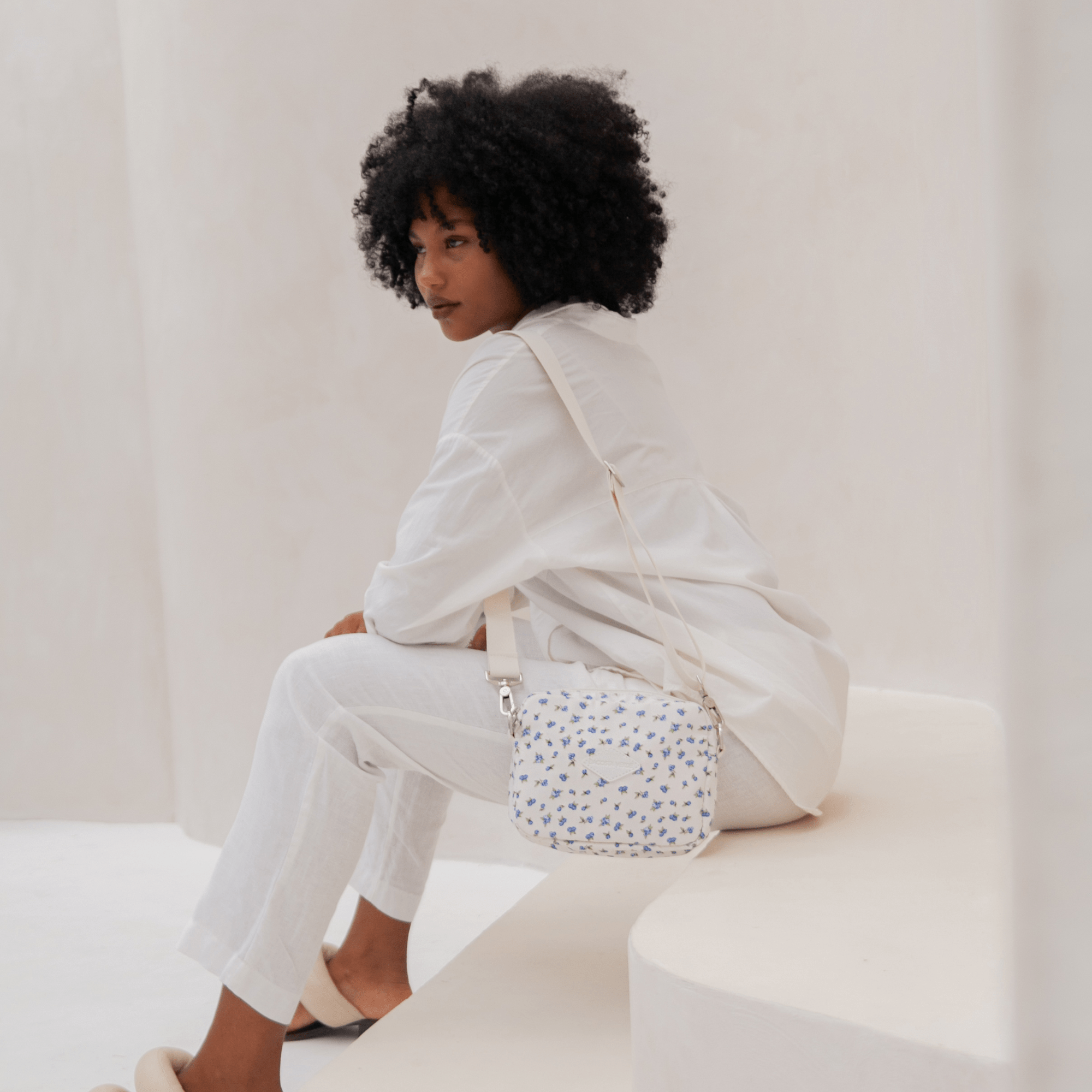 Nomad Crossbody Mirtilo 2L - DACOSTA