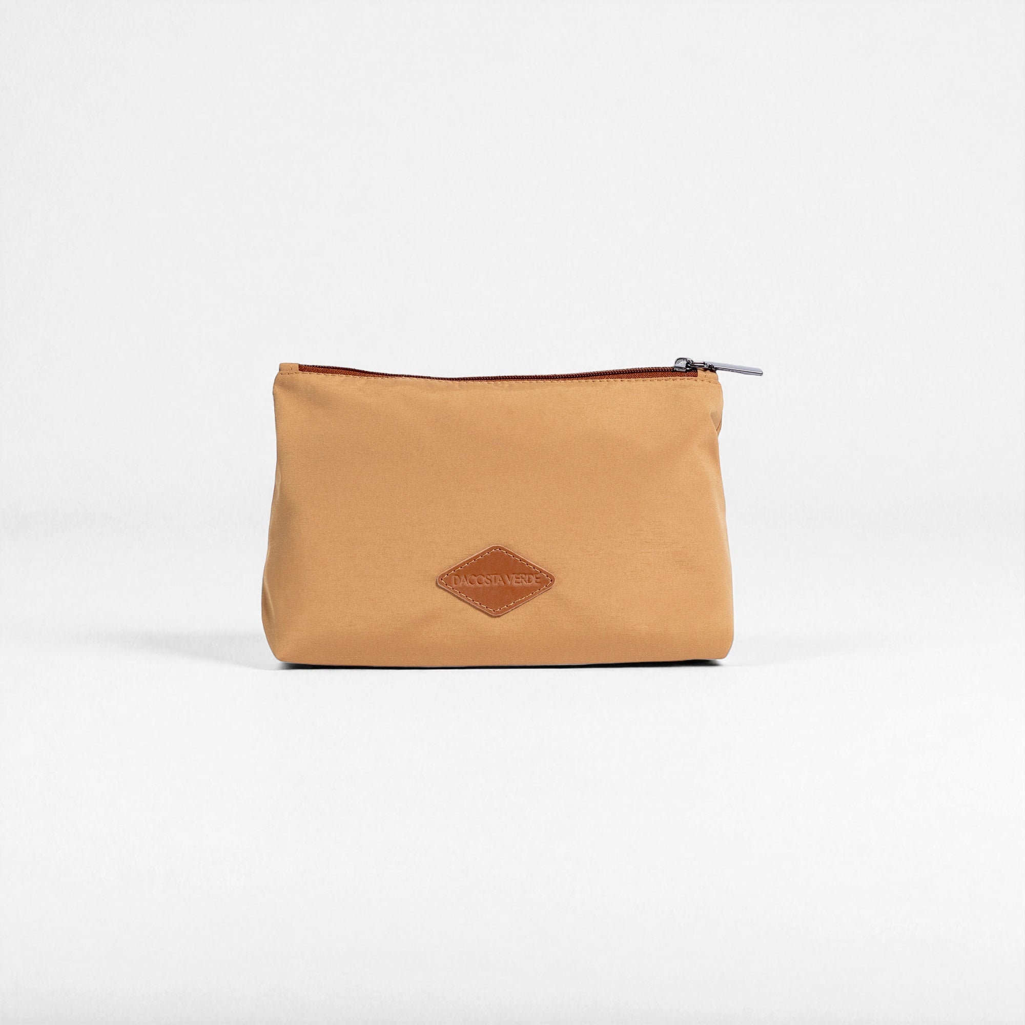 on-the-go-pouch-latte