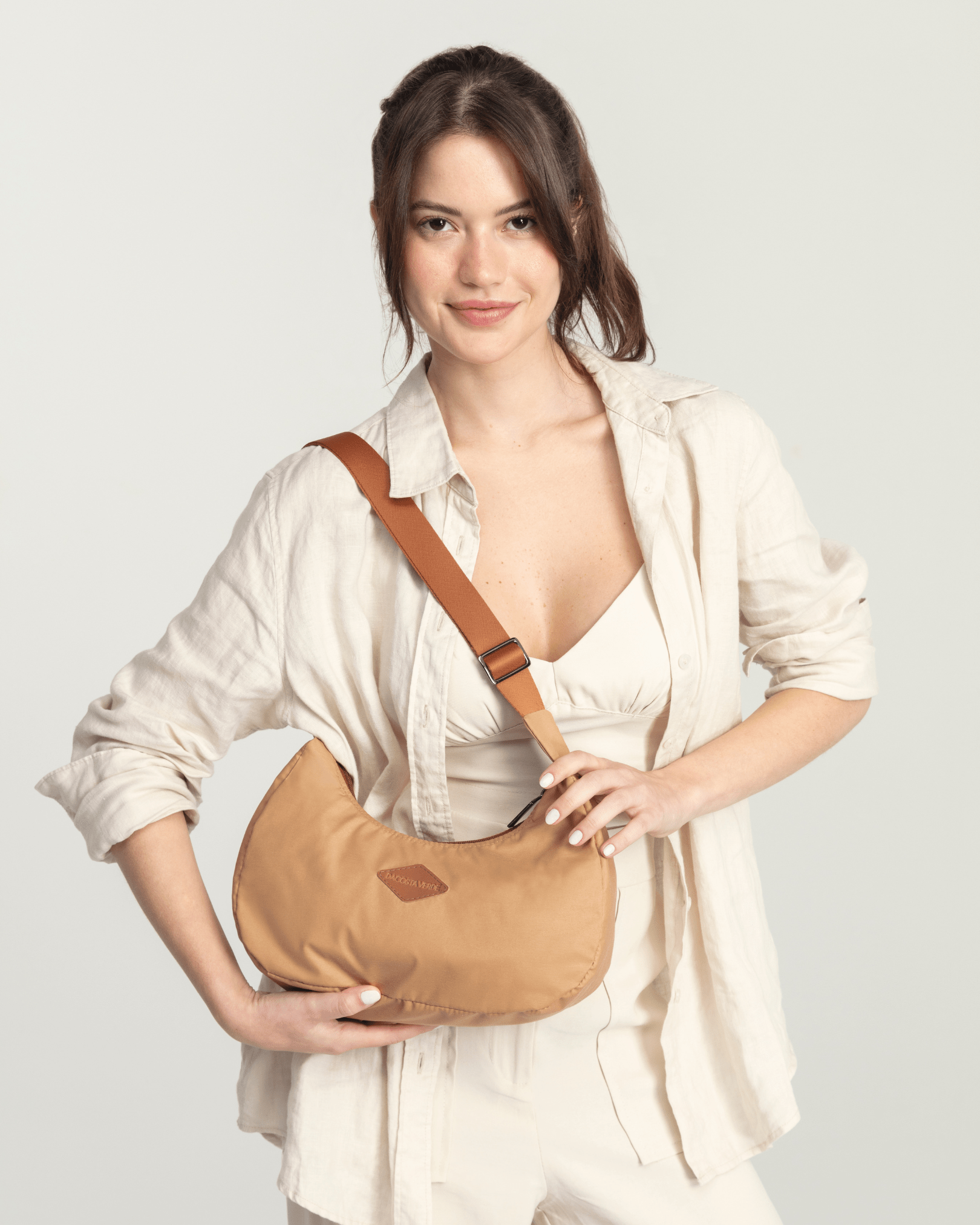 Sunset Sling Bag Latte 3.9L - DACOSTA